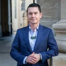 Lyndon Drake